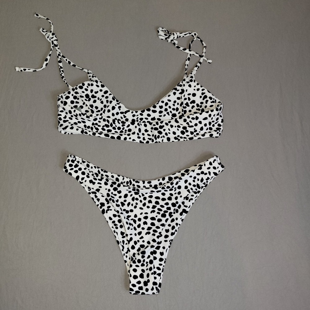 Zaful bikini‎ size small Black & White EUC - Picture 2 of 4